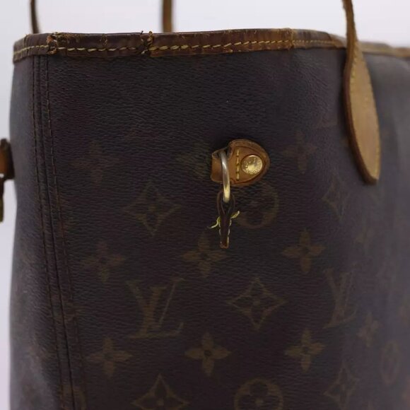 LOUIS VUITTON Monogram Neverfull MM Tote Bag - Picture 4 of 7